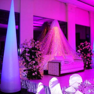 China Hot Sale Oxford / PVC LED Light Inflatable Cone For Wedding / Decoration for sale