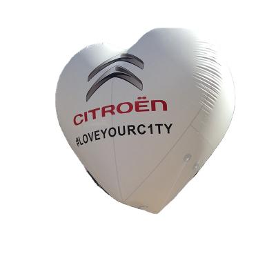 China Custom Oxford Cloth Advertising Shape Giant Inflatable Heart Balloon for sale