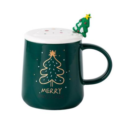 China Sustainable Creative Santa Mug Cartoon Christmas Tree Ceramic Cup Gift Set Water Cup with Lid Spoon Net Red Cup for sale