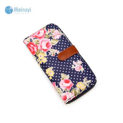 China 2019 Printed Waterproof Cloth Leisure Use Drawstring Daily Handbags and Wallets Ladies Wallets Wholesale Holders for sale