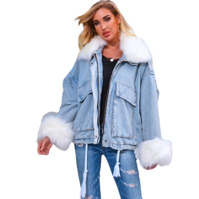 China Women's Faux Fur Collar Winter Coat Blue Jeans Denim Jacket Windproof for sale