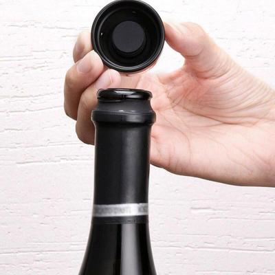 China Plastic Vacuum Silicone Red Wine Bottle Lid Stopper Sealed Champagne Bottle Stopper Vacuum Retainer Freshness Wine Hold Bar Tools for sale