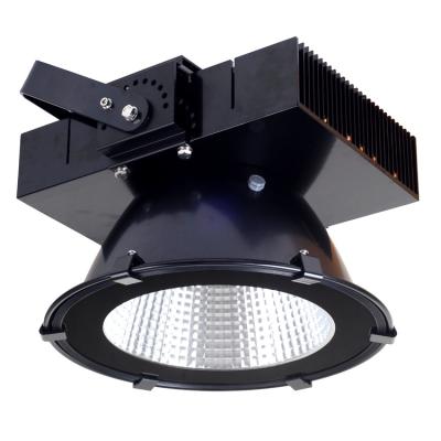 China Hotel IP66 500W LED Football Field Courtyard Reflector Floodlight 300W 400W 600W Flood Lamp Flood Lamp for sale