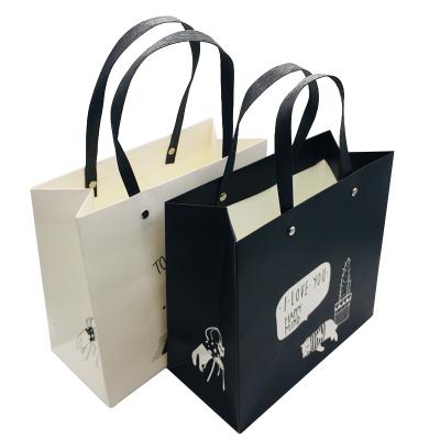 China Recyclable Cheap Custom Printed Luxury Retail Paper Shopping Bag, Low Cost Paper Bag, Color Paper Supplie Bag for sale