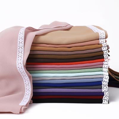 China With Lace Hijabs 2022 New Arrival Fashion Malaysia Muslim Chiffon Scarf With Lace For Women Chiffon Hijab Scarves for sale