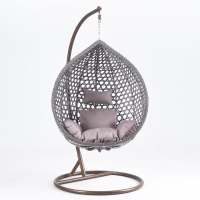 China Leisure Chair 2018 European Style Metal Material And Customized White Color Rattan Outdoor Swing Sets Hanging Patio Egg Chairs for sale