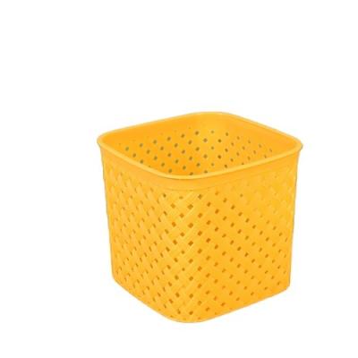 China Viable discount price storage basket fruit vegetable storage plastic basket for sale