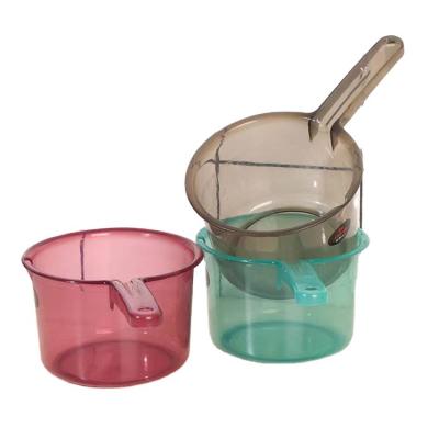 China Sustainable Suitable OEM Stock Water Dipper Plastic Water Pouch Bathroom Household for sale