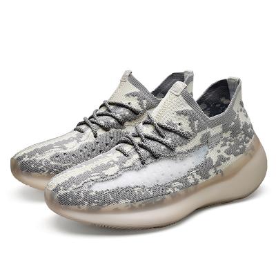 China Breathable Yeezy 350 Running Shoes Men's V7 Style Casual Shoes Sport Fitness Running Shoes Sneaker Manufacturer for sale