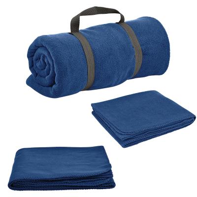 China Foldable Custom Anti-pilling Travel Roll Up Picnic Blanket Fleece With Handle for sale