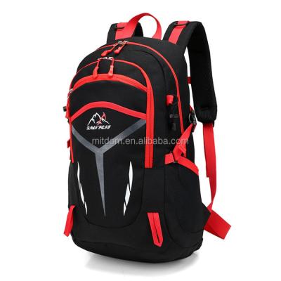 China 2020 New Style Large Capacity 40L Waterproof Outdoor Riding Travel Backpack for sale