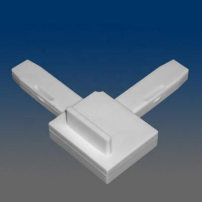 China Hung Window Screen Plastic Corner Modern Common 10352 Connector for sale