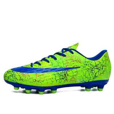 China New Arrival Durable Wholesale Artificial Turf Soccer Cleats Boys Soccer Indoor Original Futsal Shoe For Men for sale