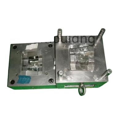 China Best Price High Precision H13 S136 Plastic Auto Parts Mold Plastic Injection for sale