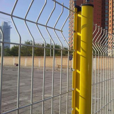 China Factory Supply Top Security Construction 3d Easily Assembled Mesh Fence 3d Wire Curved Barrier Panels Triangle Bending for sale