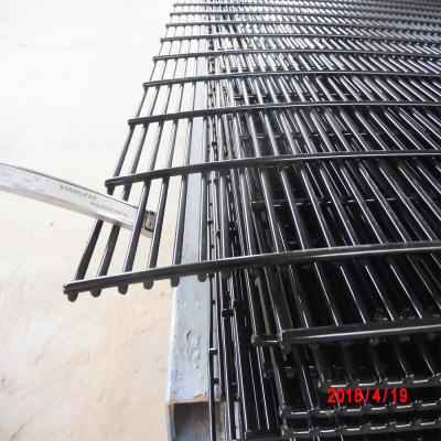 China Easily Assembled Green PVC Coated 358 Fence Panels Welding 358 Safety Fence Manufacturer for sale