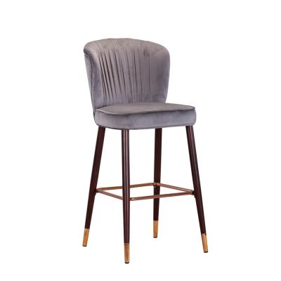 China Soft Place Velvet Kichen Backup Bar Stool With Backrest And Armrest Luxury Dining Bar Chair Bar Furniture for sale