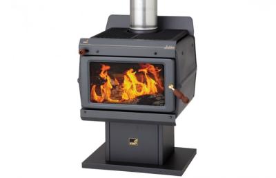 China Energy Saving Stand Alone Wood Fireplace , Freestanding Wood Heaters 17KW for sale