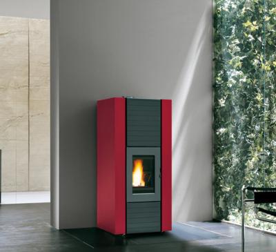 China Environmentally Friendly Wood Pellet Boiler Stove With 70L Water Tank  for sale