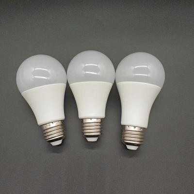 China INDOOR led bulb lamp light A60 LED bulb B22 E27 array material for led bulb SKD 9W for sale