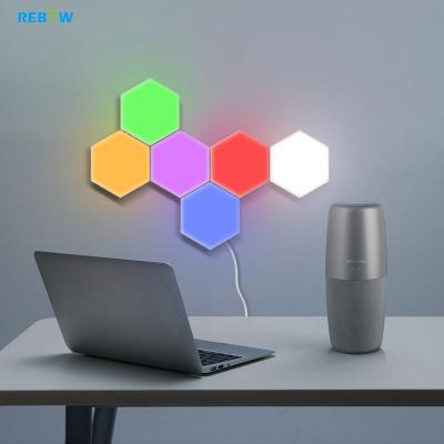 China Dropshipping DIY Hexagon Lights Wall Touch Wall Light Finger Touch Modular Blinds Modern Bulk Magnetic Sensitive Sensitive Night Lights DIY for sale