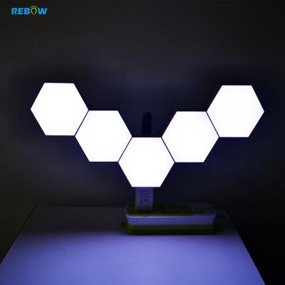 China Modern Bulk Quantum Blind Lamp Dropshipping Smart Modular Diy Geometric Geometric Wall Led Night Hexagon Modular Lights Touch Light for sale