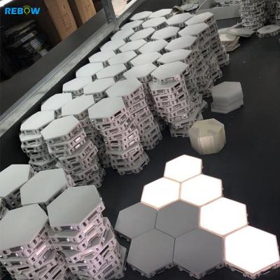 China Modern Bulk Hexagon Blind Light Modular Hexagon Wall Light Dropshipping Quantum Geometry Modular Touch Creative Living Room Party Night Light for sale