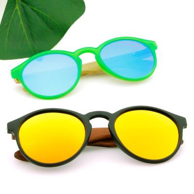 China Fashion Sun Glasses Wooden Sunglasses Polarized Lens Custom Logo Bamboo Sunglasses For Kids for sale