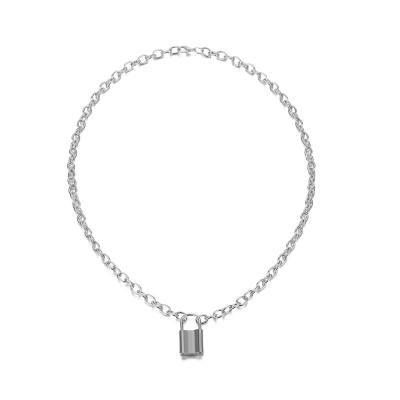 China CLARMER 2021 New Hot Selling CLASSIC Simple Style Alloy Necklace Lock Necklace Pendant Necklace For Woman for sale