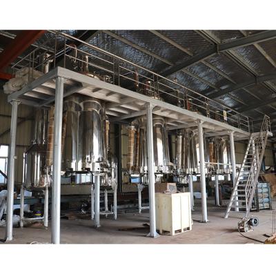 China Small Oil Vacuum Distillation for High Oil Yield Eucalyptus Leaves Oil Extraction from Lemongrass Essential Oil for sale