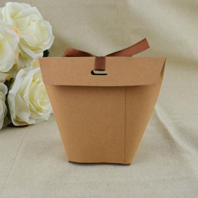 China White Black Recyclable Paper Bag Packaging Wholesalers Candy Bag Wedding Favors Gift Box Package Birthday Party Decoration Bags With Ribbon for sale