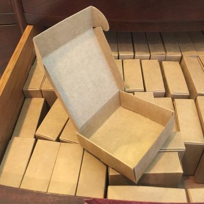 China Recyclable Custom Printed Folding Boxes Design Your Logo Packaging Natural Kraft Paper Gift Packing Box for sale