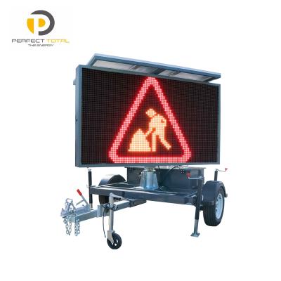 China ROAD TRAFFIC Signs LED Programmable Warning Trailers Variable Message Signs for sale