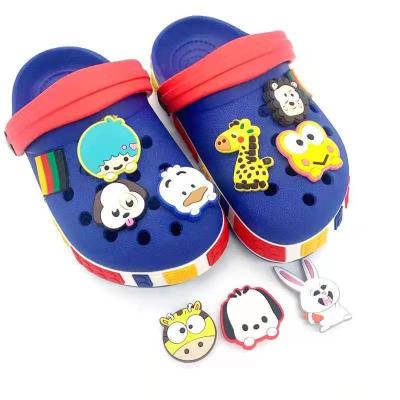 China Relieve Stress Flower Hole Shoes Flower Strap Buckle Cartoon Garden Decorative Shoes for sale