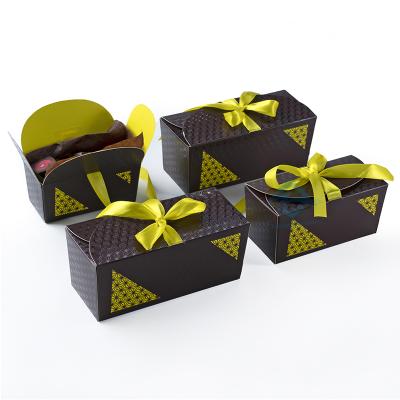 China Recyclable Food Grade Custom Design Popular Matching Chocolate Gift Box To Wedding Ballotin Chocolate Box for sale