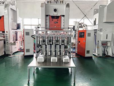 China De hoge PLC 13000KG van Outputmitsubishi Doos die van de Aluminiumfolie Machine maken Te koop