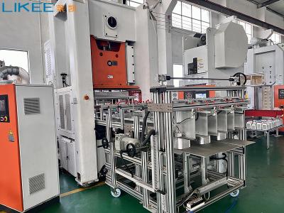 China 80 Ton Pressure Automatic Type Aluminium-Foliedoos die tot Machine maken Zilveren Folie die Machine maken Te koop