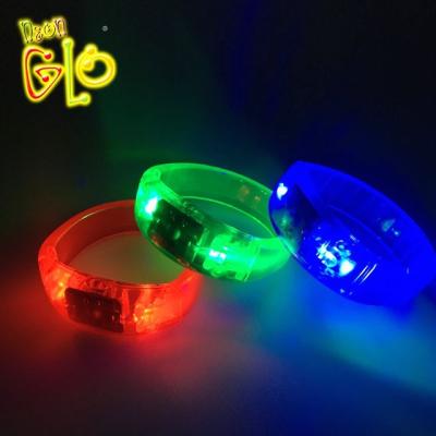 China FASHIONABLE Charm Smart Glow in the Dark Bracelets and Bangles Light Up Silicone Lead Bracelet for Women Men for sale