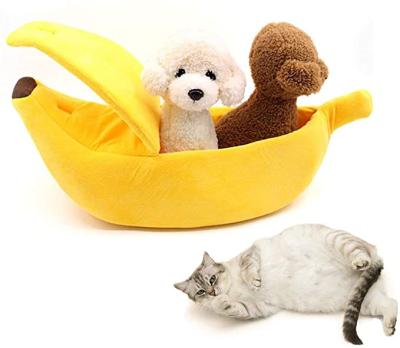 China Lovely Banana Cat Bed House Pet Bed Cat Bed Warm Boat Pet Stocked Soft Sleep Nest for sale