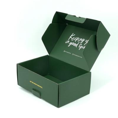 China Recycled Materials Well Crafted Original Design Leading Industry Beverage Shipping Feminine Product Package Custom Box For Clothes for sale