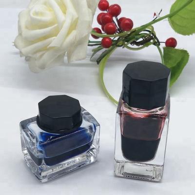 China Gift China Vend 15ml Empty Pen Glass Ink Bottle for sale