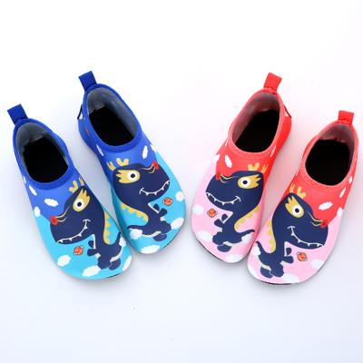 China Fashion Trend Fashion Design Kids Beach Shoes Aqua Beach Lightweight Non-slip Shoes Water Shoes Kids for sale