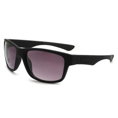 China Fashion Sunglasses Wholesale Fashion Square Women Plastic Sunglasses for sale