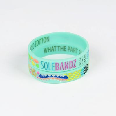 China 2021 hot sale personalized custom debossed silicone bracelet for sale