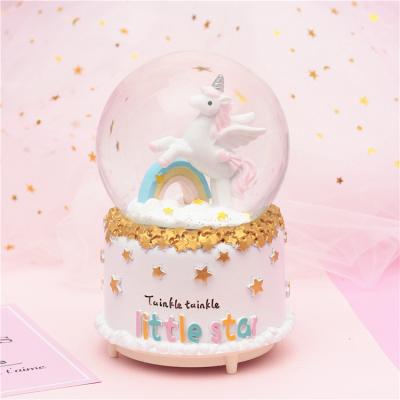 China Hot Selling Music Christmas Crystal Ball Unicorn 3d Crystal Glass Ball Bedroom Office Ornaments Glass Crystal Ball en venta