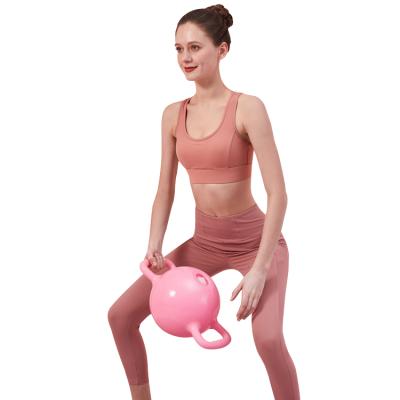 China PVC Kettlebell Durable Water Filled Adjustable Kettle Non Slip Dumbbell Yoga Pilates Massage Water Bell for sale