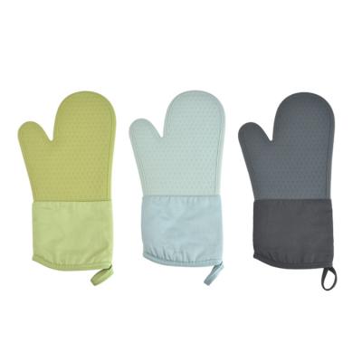 China Kitchen Tool Traditional Oven Mitts Set Cotton Oven Gloves Silicone Double Oven Mitts for sale