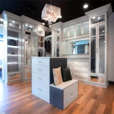 China White Accepted Customized New Design Walk In Closet With 18mm Mad Board for sale