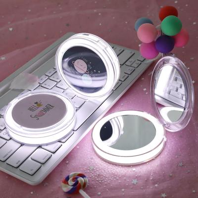 China Modern Portable Fashion Led Makeup Mirror Lighted Makeup Vanity Light Mirror Led Dressing Table Mirror for sale