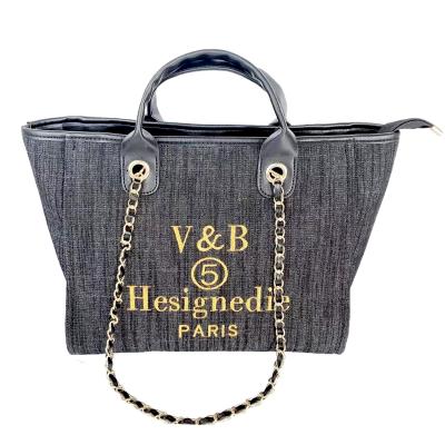 China Fashion 2 Tone Canvas China Chains Embroidery Trapeze Black Handbag Lady Bag 2020 Wholesale for sale